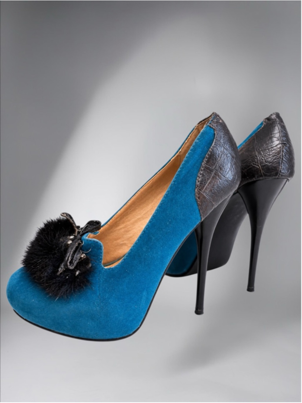 RedKiss Teal Blue Suede Rhinestone Platform Stiletto Heels – Women’s Size 7.5 - Picture 6 of 11